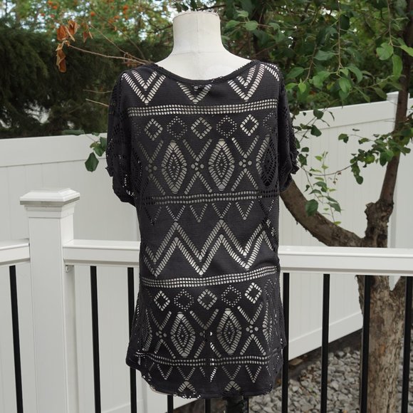 Mesh Black Oversized T-shirt - Picture 3 of 3